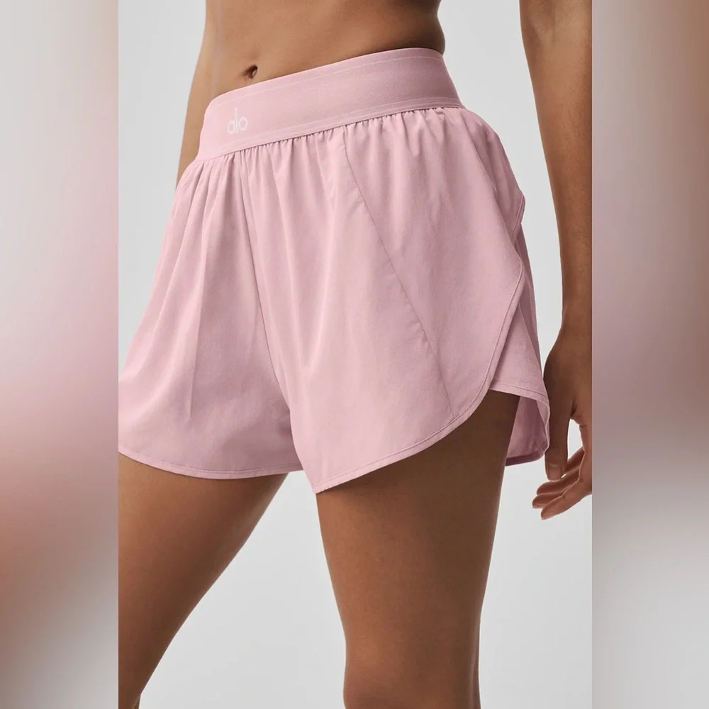 Alo Yoga Alo Yoga Match Point Short Vintage Pink S